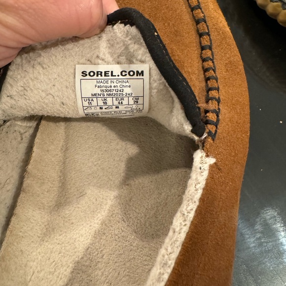 SOREL DUDE MOC™ MEN'S SLIPPER - Picture 6 of 6